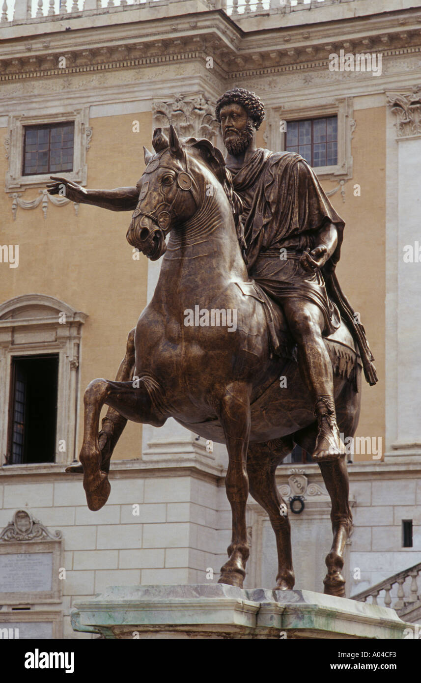 A statue of the Roman Emperor Julius Cesar in Rome Stock Photo
