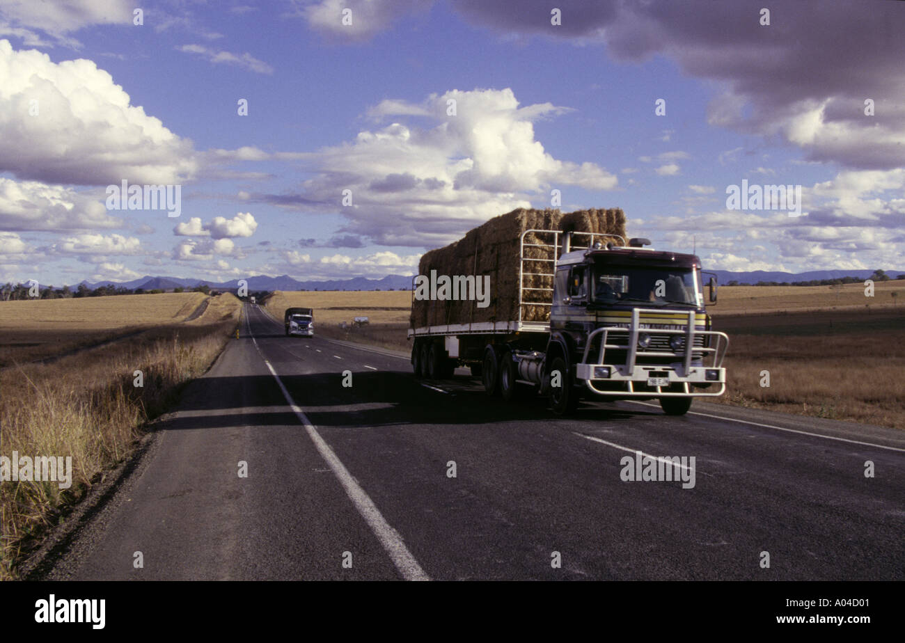 Trucking in Australia Stock Photo Alamy