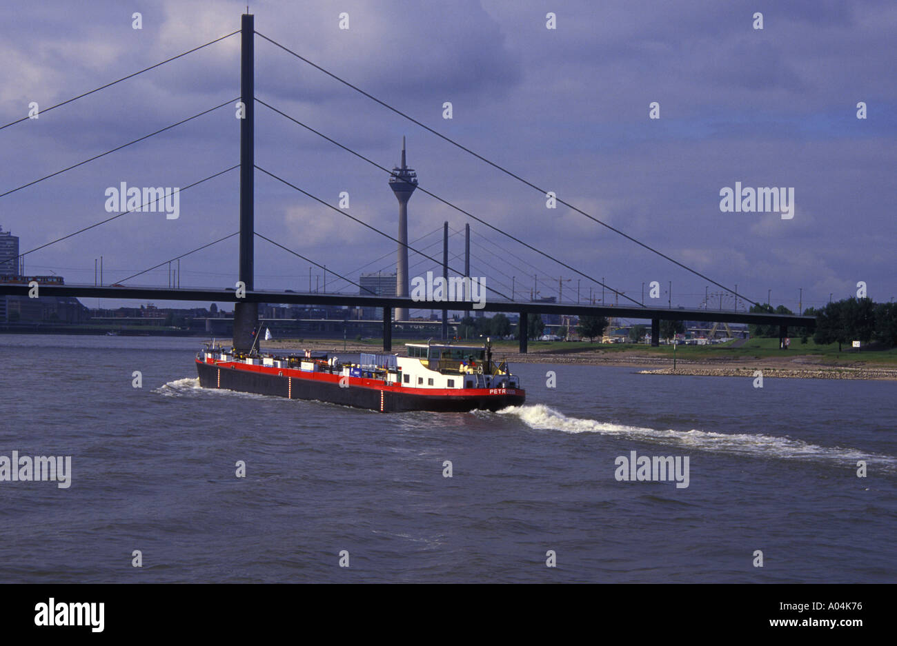 Boats barges germany hi-res stock photography and images - Alamy