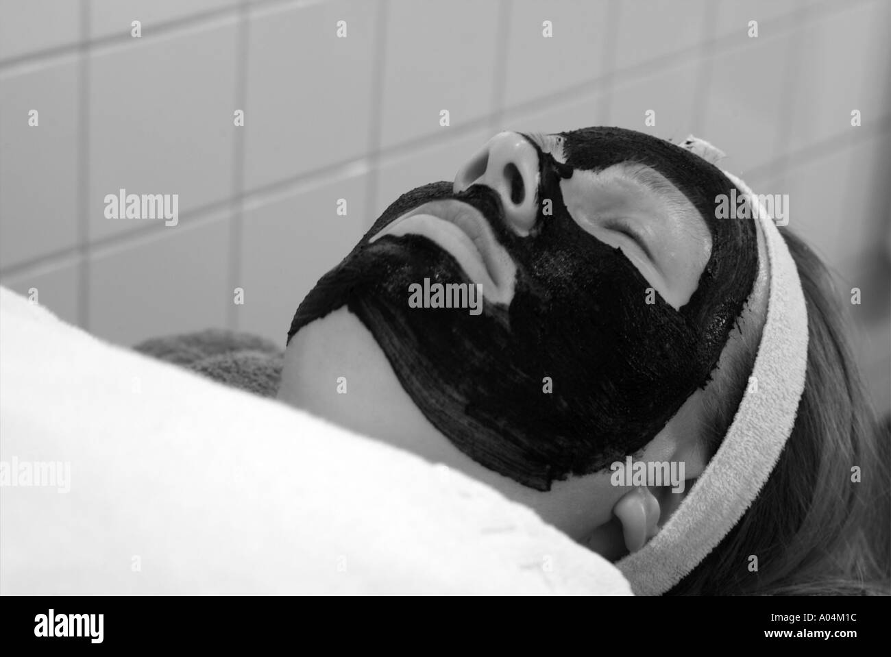 Woman At A Beauty Salon Stock Photo Alamy