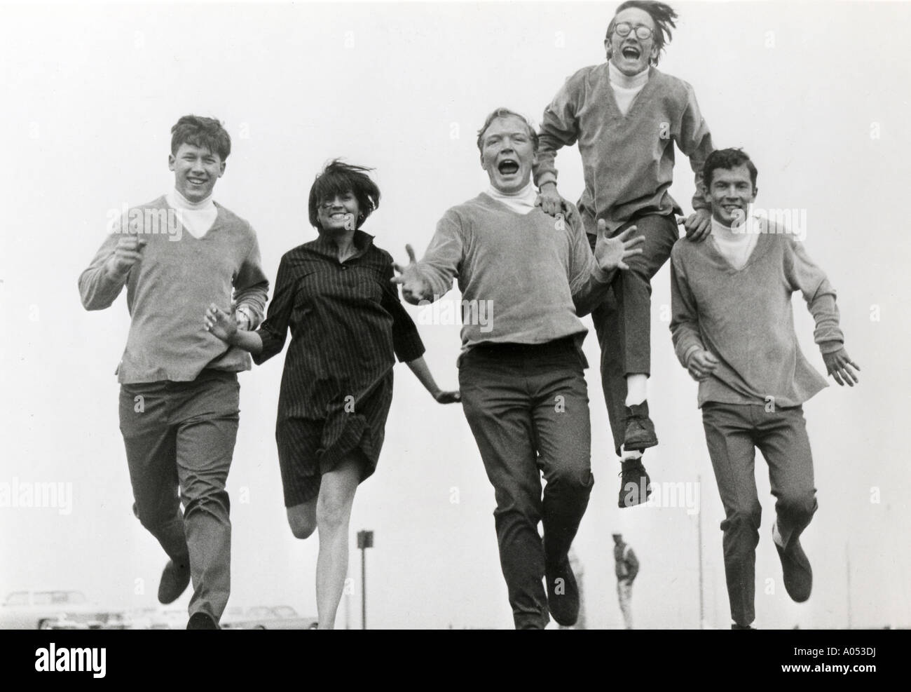 WE FIVE Folk rock group from San Francisco in 1965 From left Bob Jones Beverly Bivens Pete Fullerton Mike Stewart and Jerry Burg Stock Photo