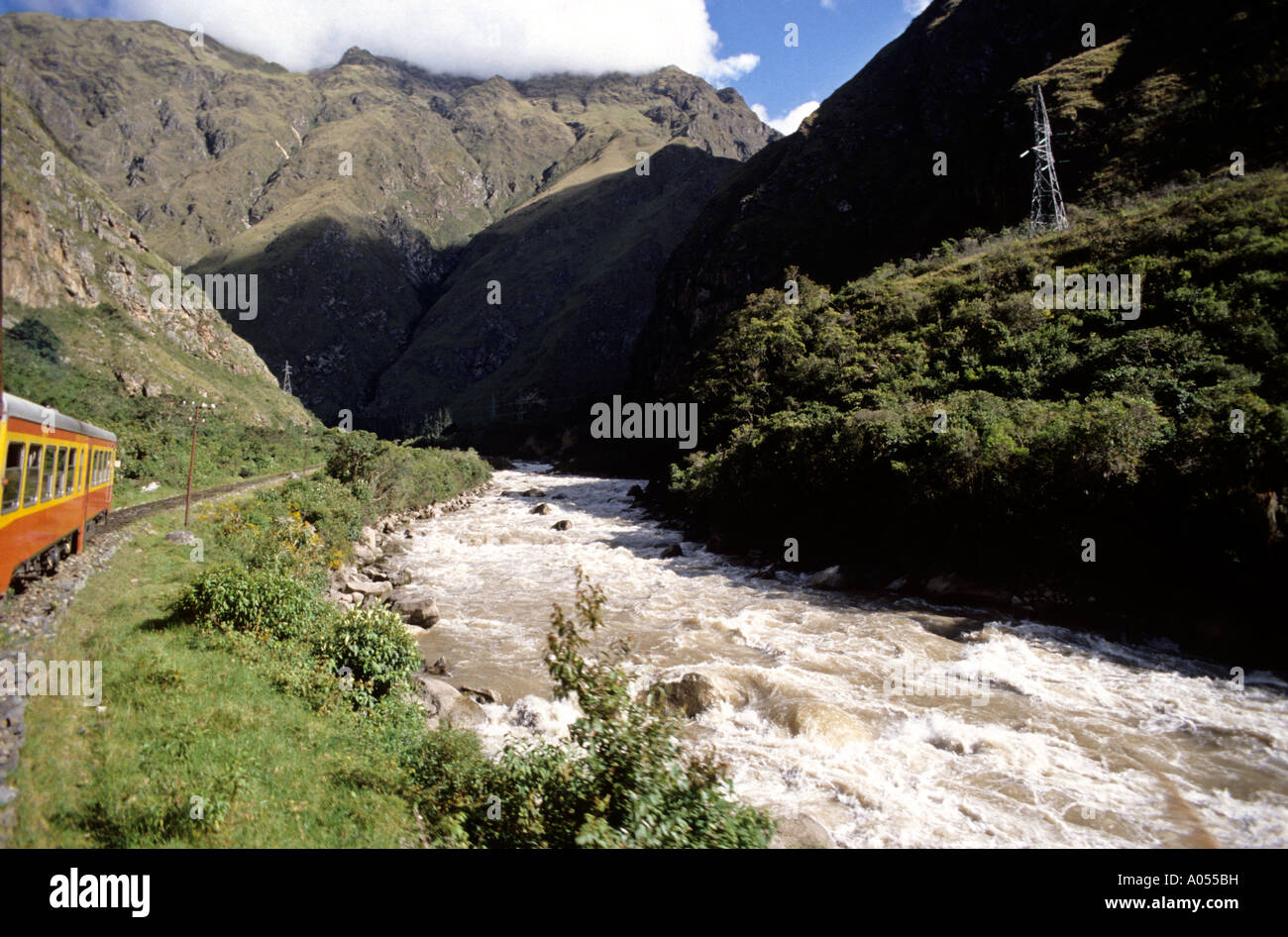 Machu piccu train hi-res stock photography and images - Alamy