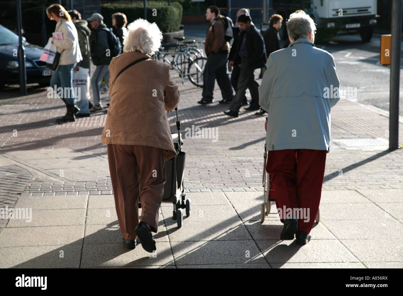 OAPs in town centre Stock Photo