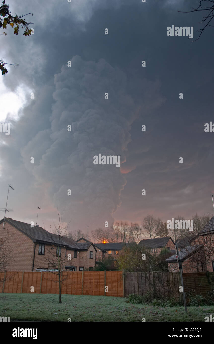 Explosion and fire at oil deport at Buncefield Hemel Hempstead Stock