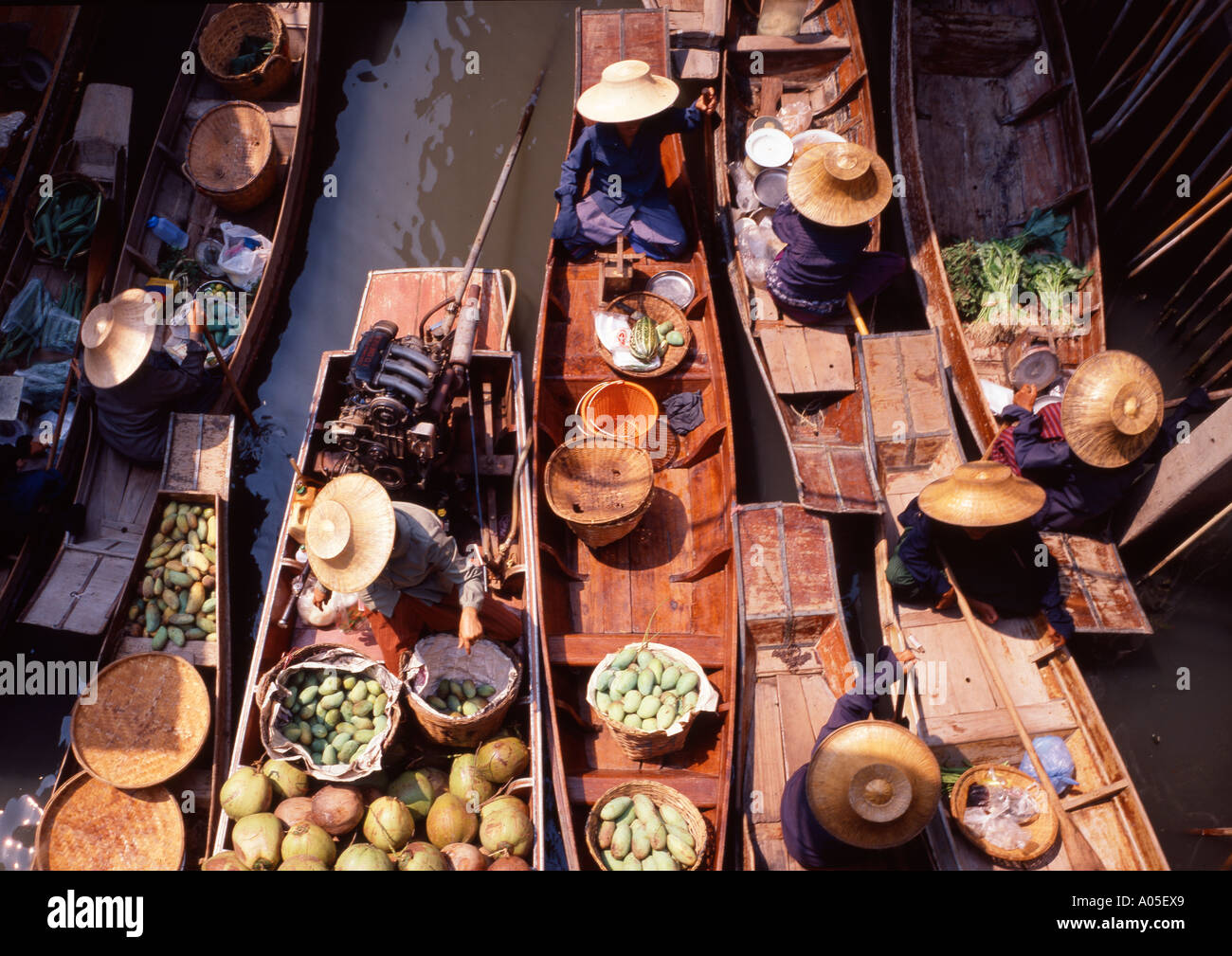 Thailand Bangkok Damnoen Saduak floating market Stock Photo