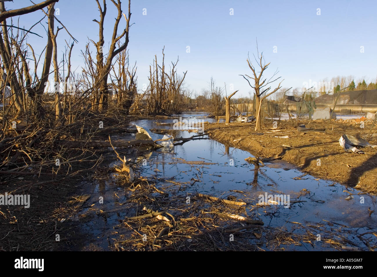 Cherry Tree Lane, Hemel Hempstead Buncefield Oil Depot Fire aftermath