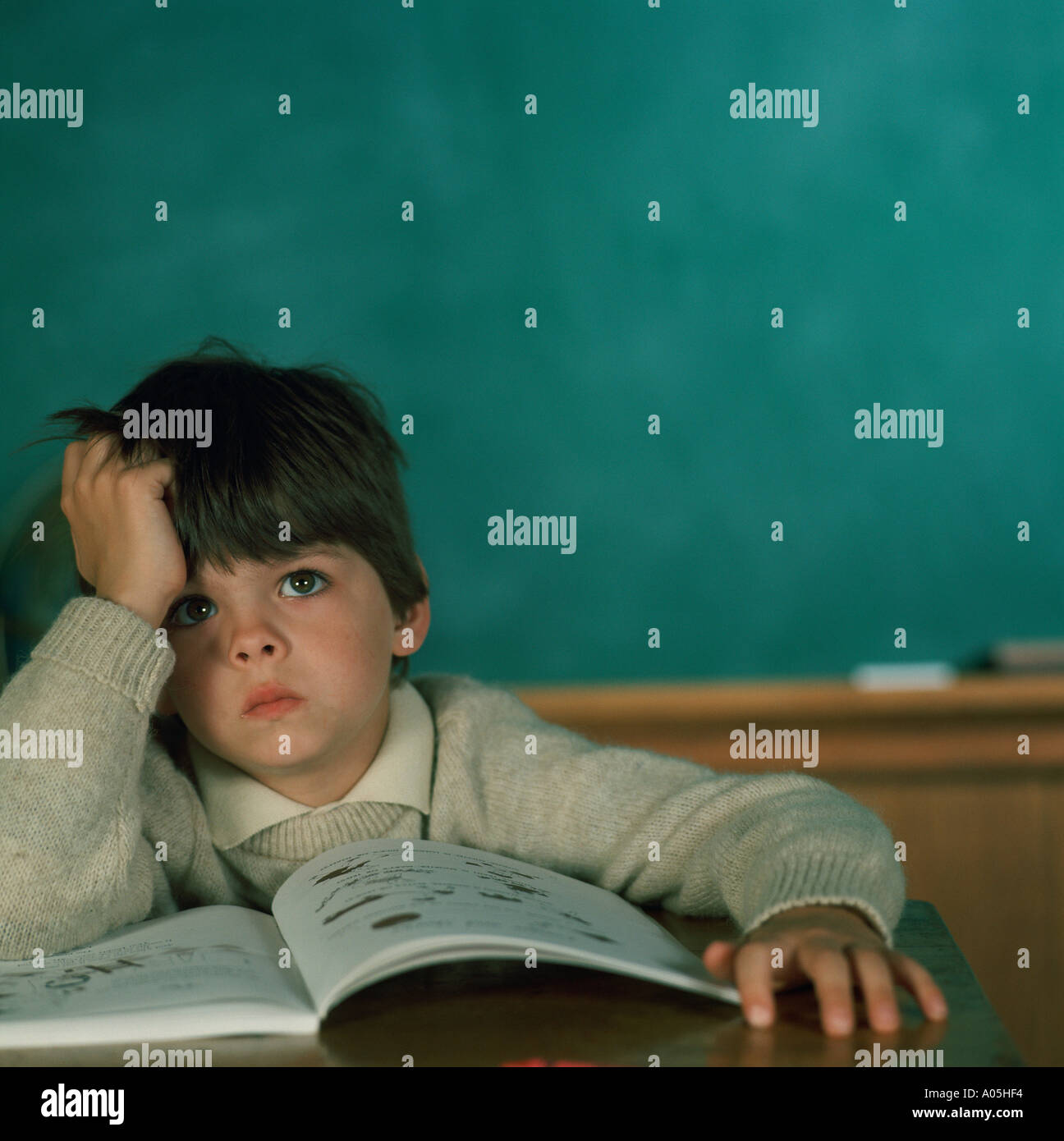 Solitary desk hires stock photography and images Alamy