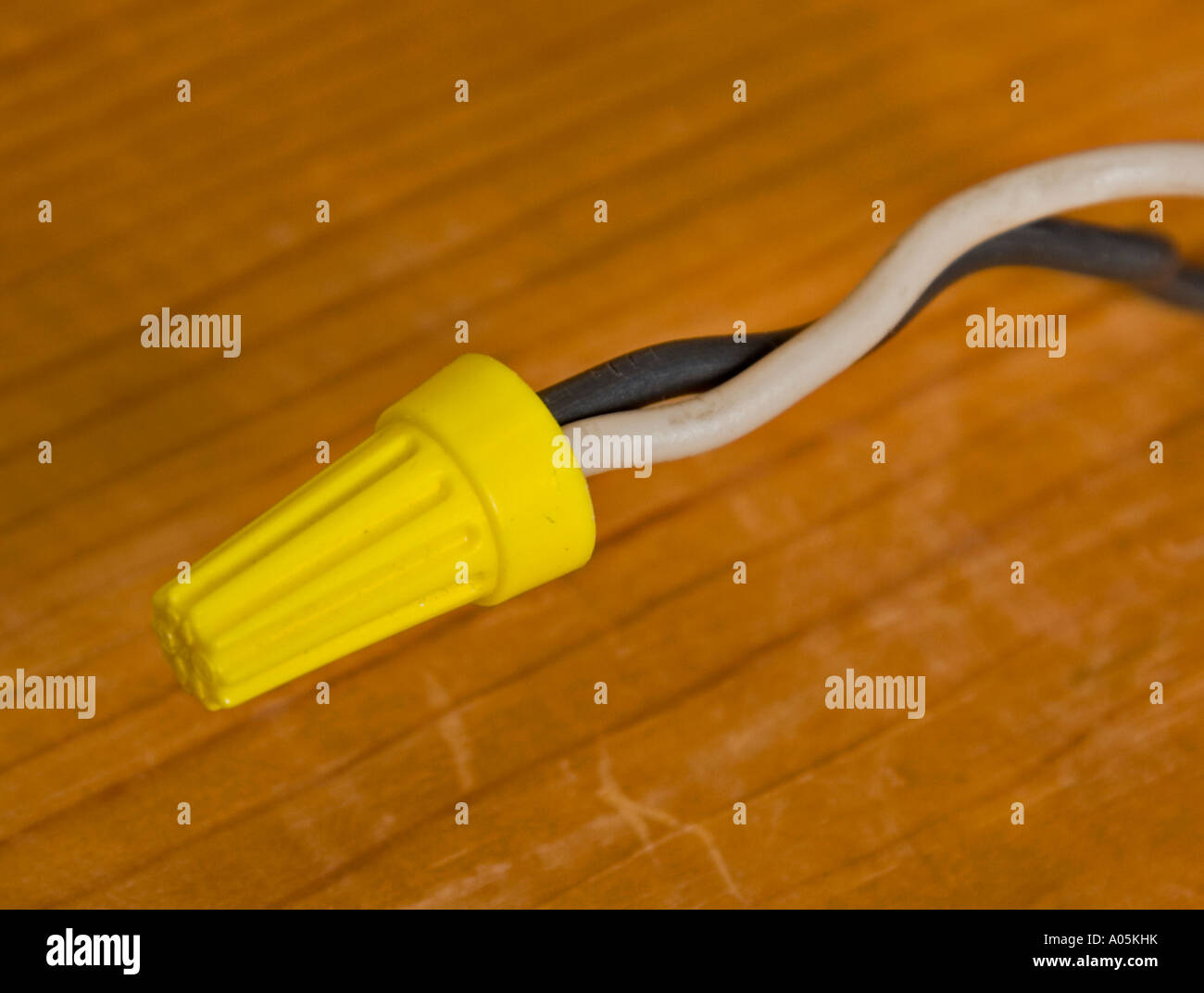 Wire nut hires stock photography and images Alamy