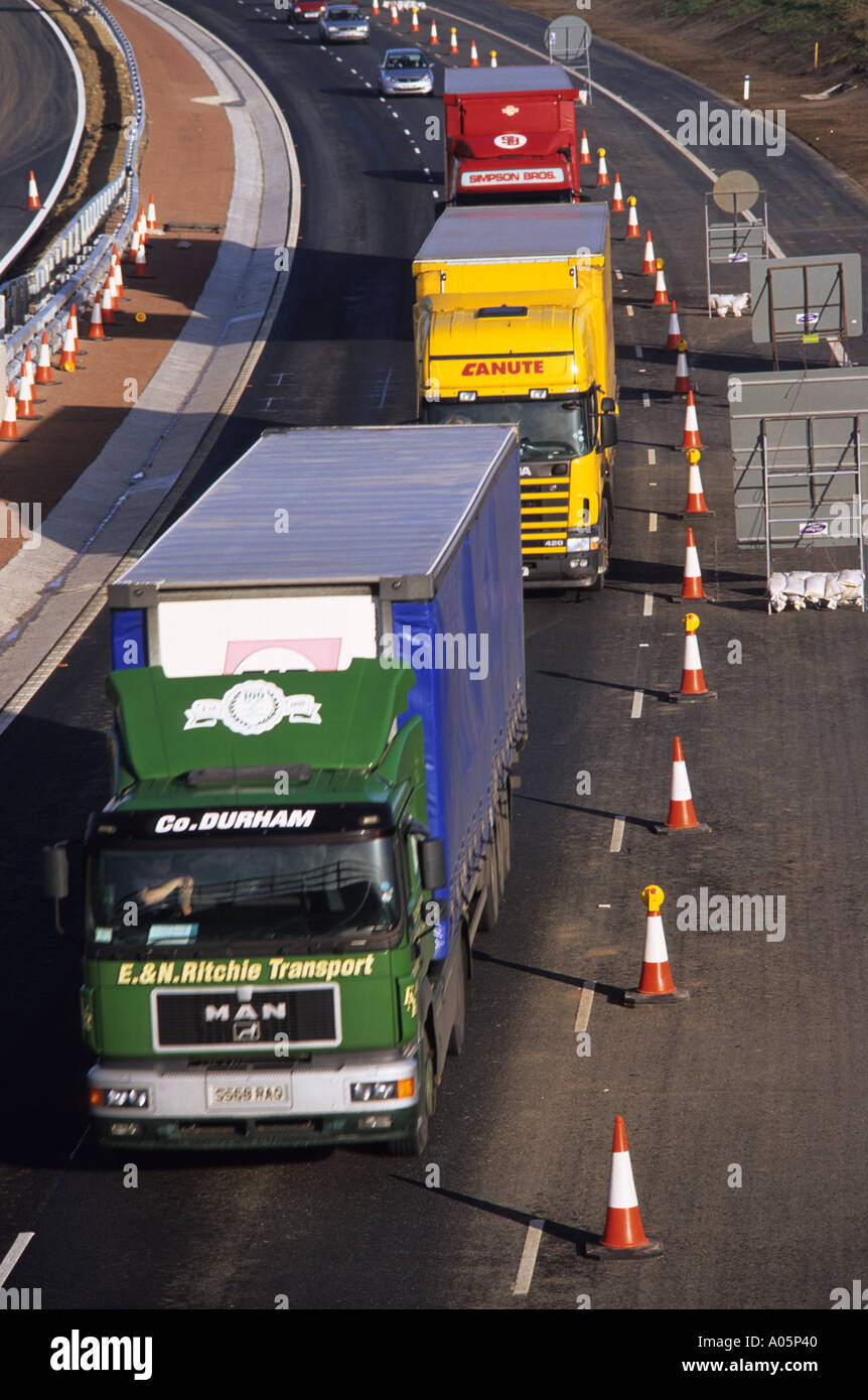 heavy traffic passing through contraflow on the a1 m1 motorway near ...