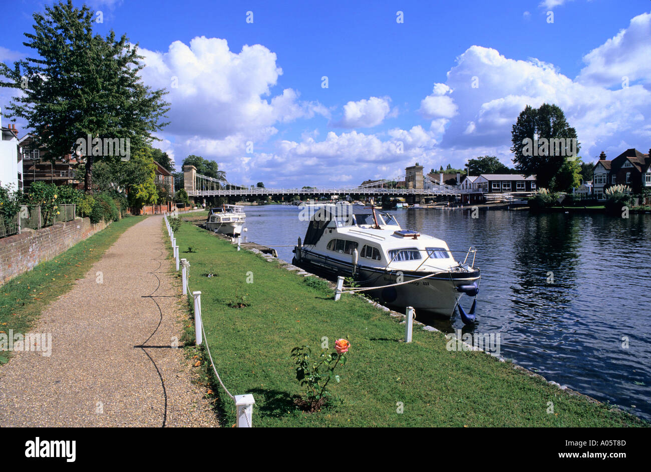 Marlow buckinghamshire uk hi-res stock photography and images - Page 22 -  Alamy
