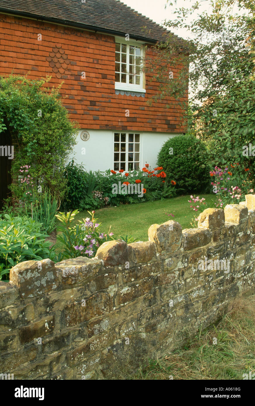Walls country hi-res stock photography and images - Alamy