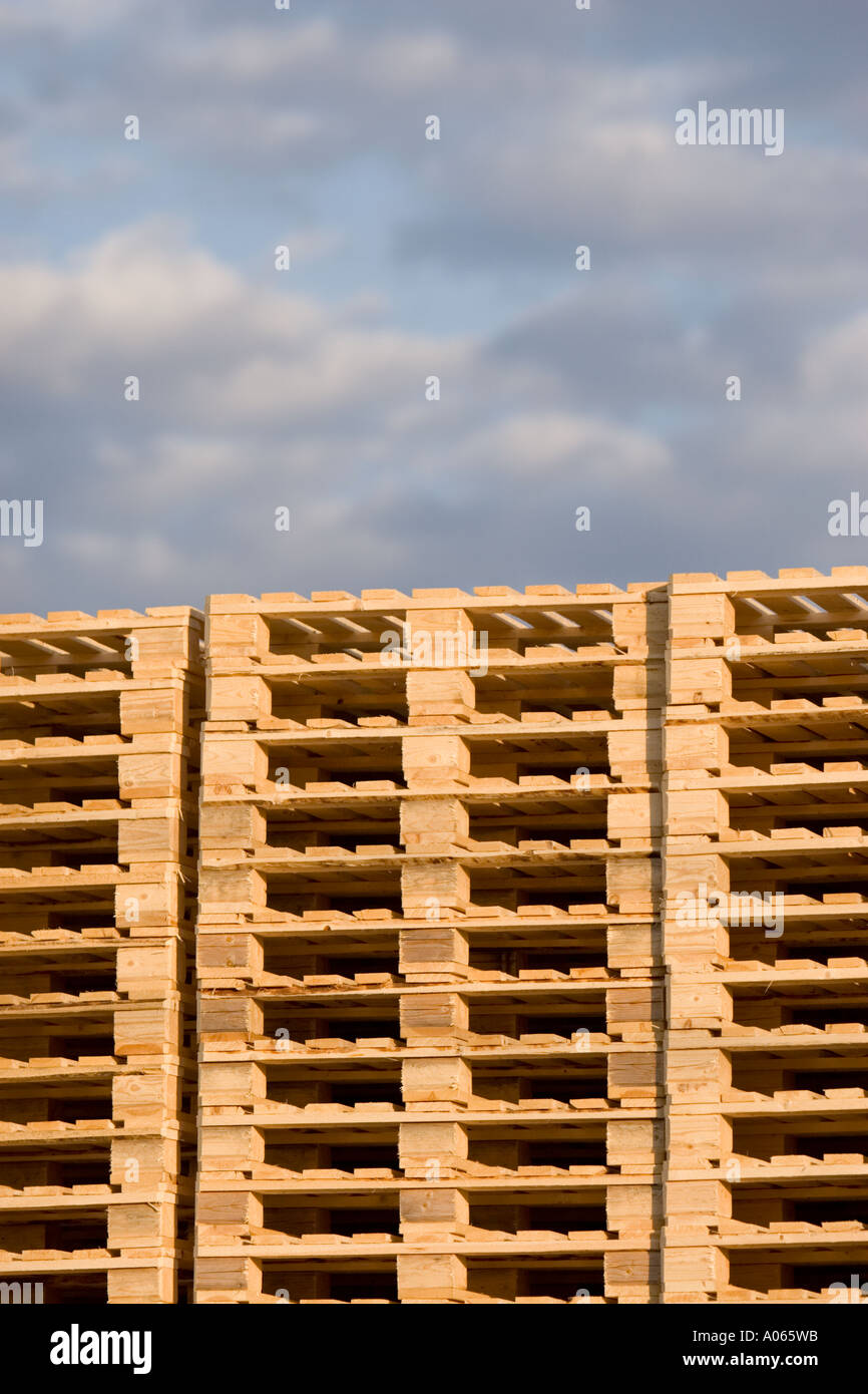 Cargo pallets hires stock photography and images Alamy