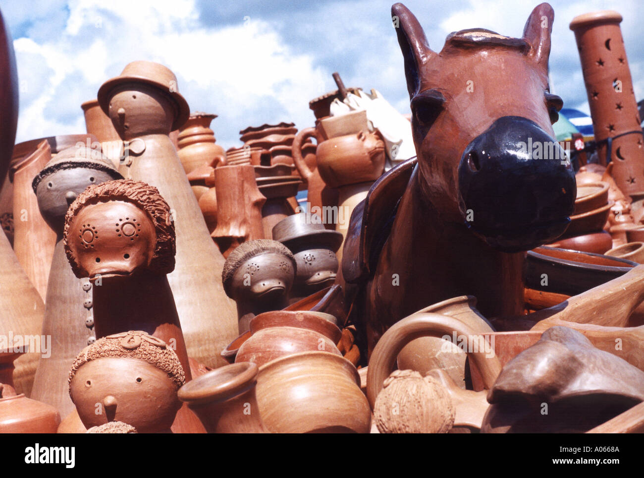 Clay sculpture hi-res stock photography and images - Alamy