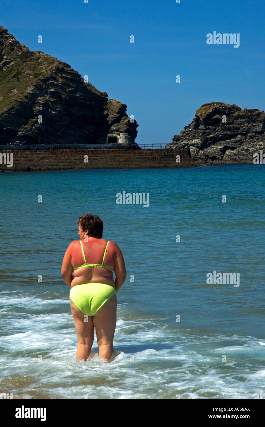 Fat woman bikini beach hi-res stock photography and images - Alamy