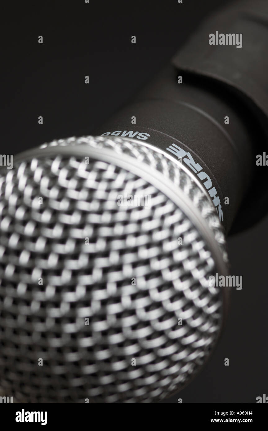 Sure sm58 microphone hi-res stock photography and images - Alamy