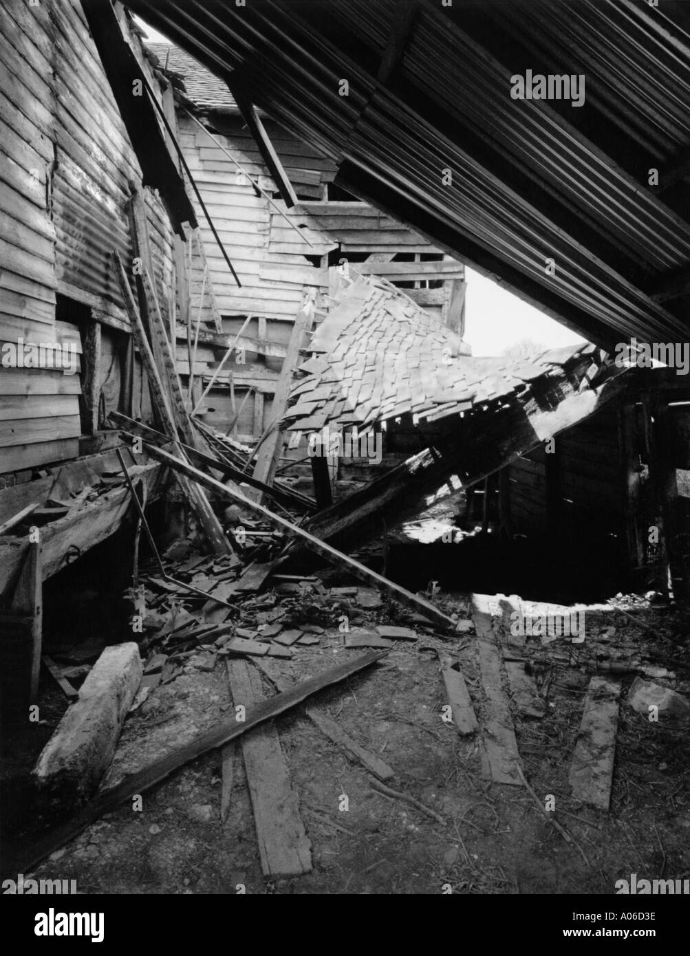 Old derelict building architecture Black and White Stock Photos ...