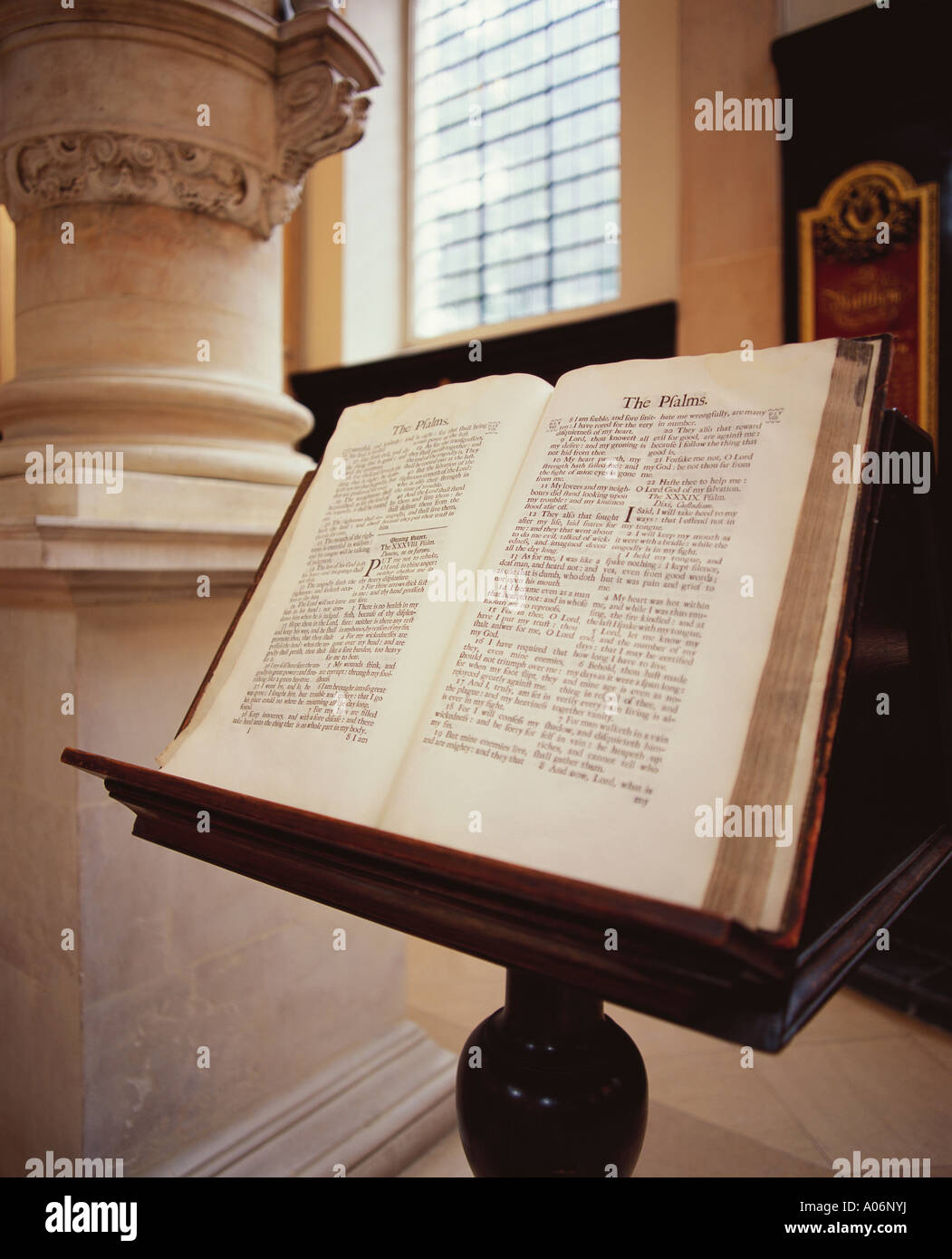 Bible open at the Psalms in St Stephen's Walbrook Church London Stock Photo
