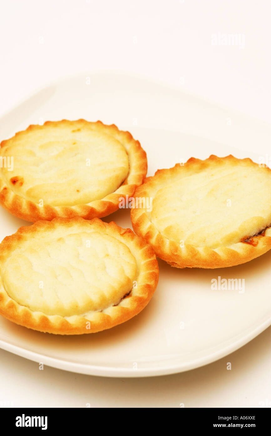 Three mince pies hi-res stock photography and images - Alamy