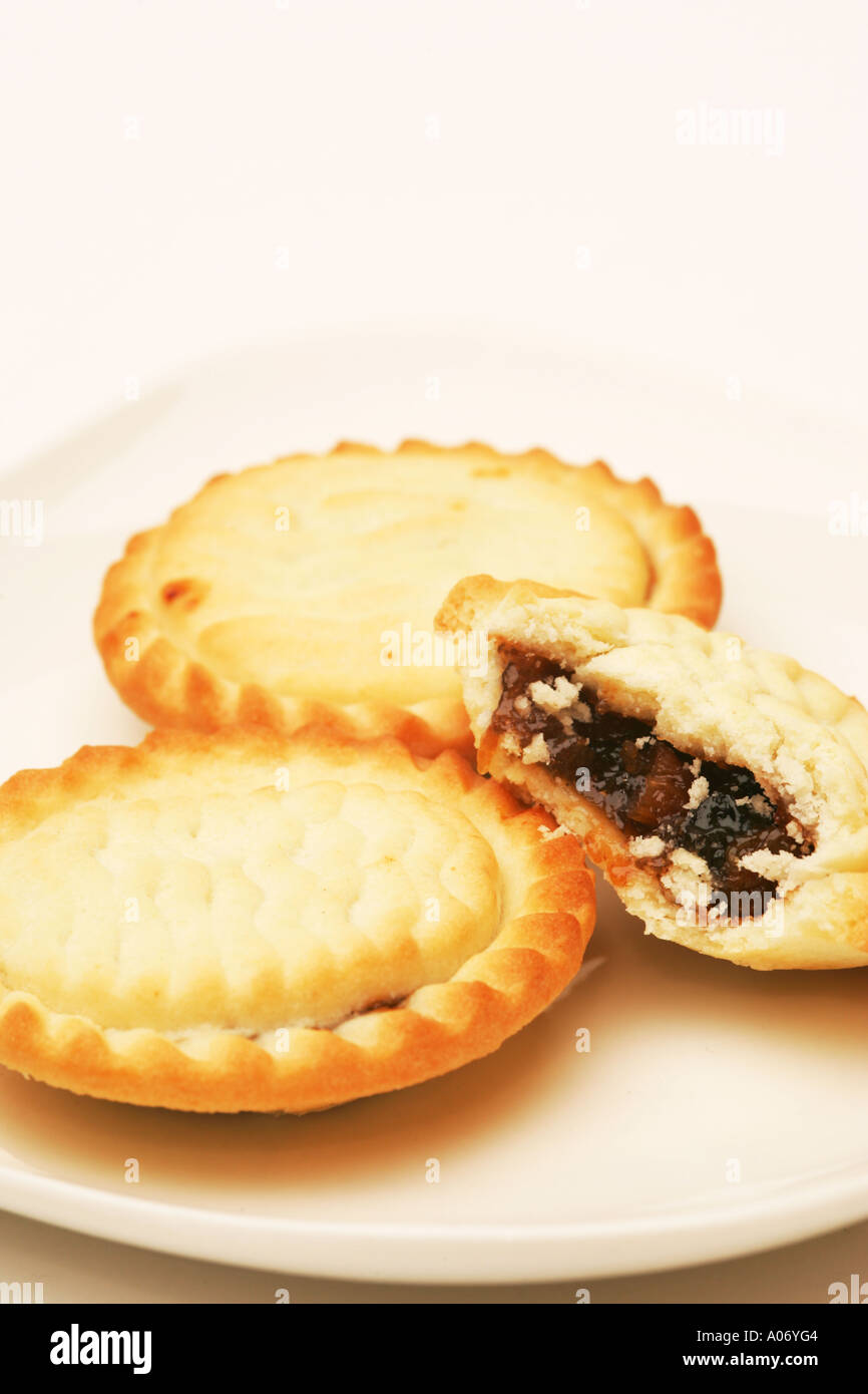 Half eaten mince pie hi-res stock photography and images - Alamy