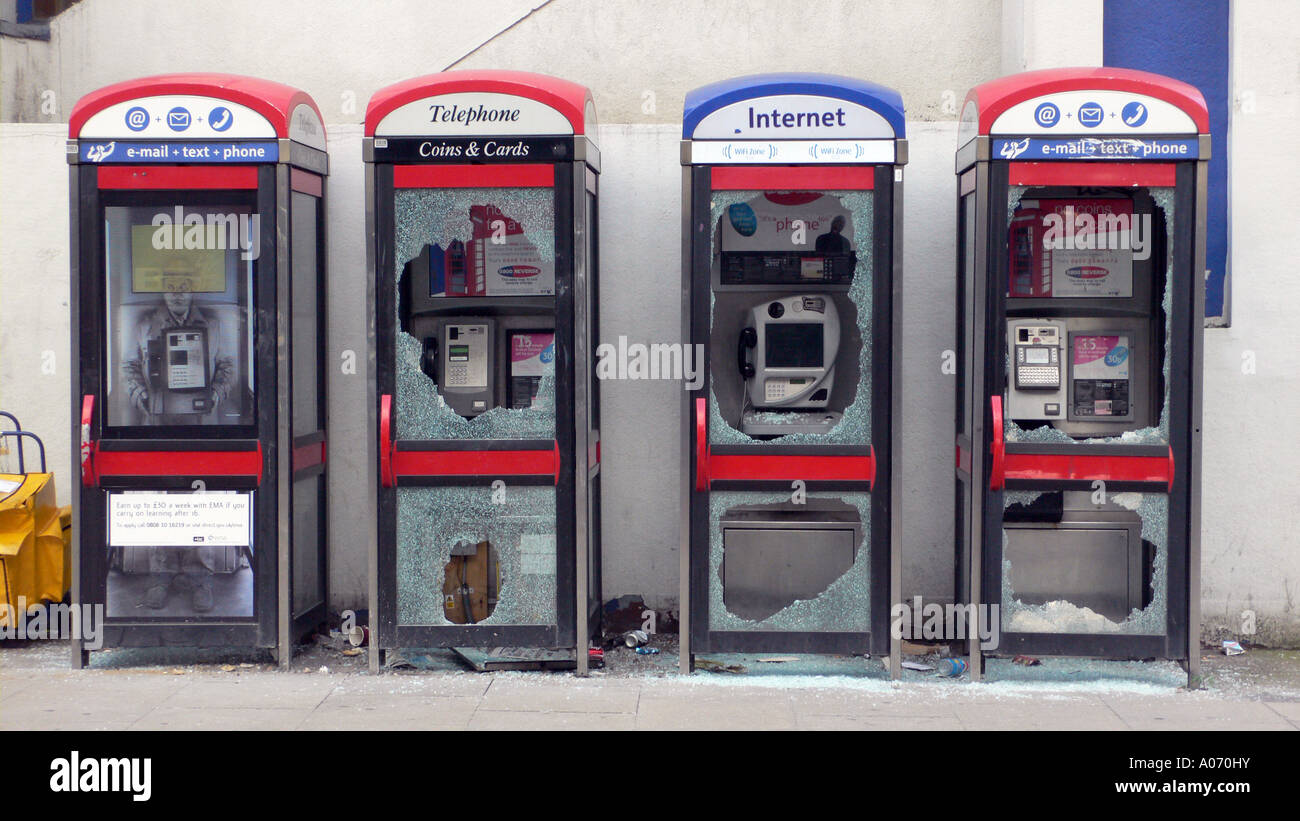 Pay Phonebox High Resolution Stock Photography And Images Alamy Pay Phonebox High Resolution Stock Photography And Images Alamy