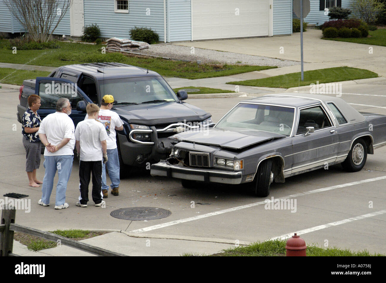 Fender bender hires stock photography and images Alamy