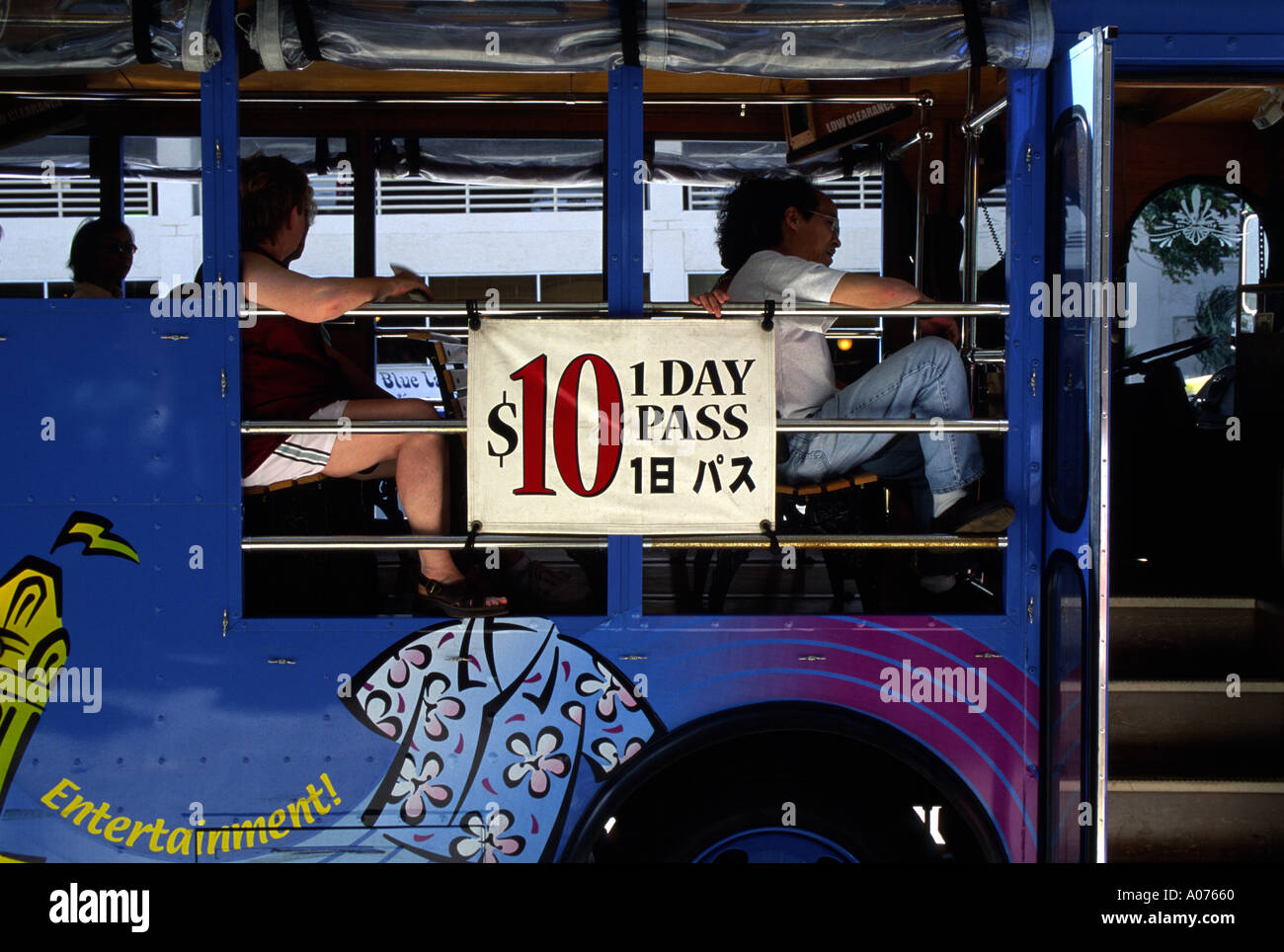 Hawaiian Tourist Bus Stock Photo - Alamy