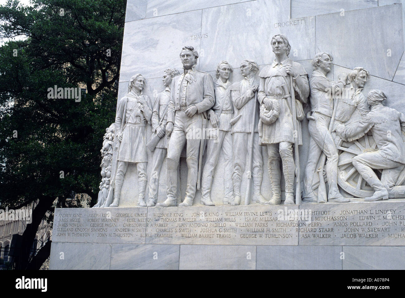 The Defenders of the Alamo Statue in San Antonio, Texas Stock Photo - Alamy