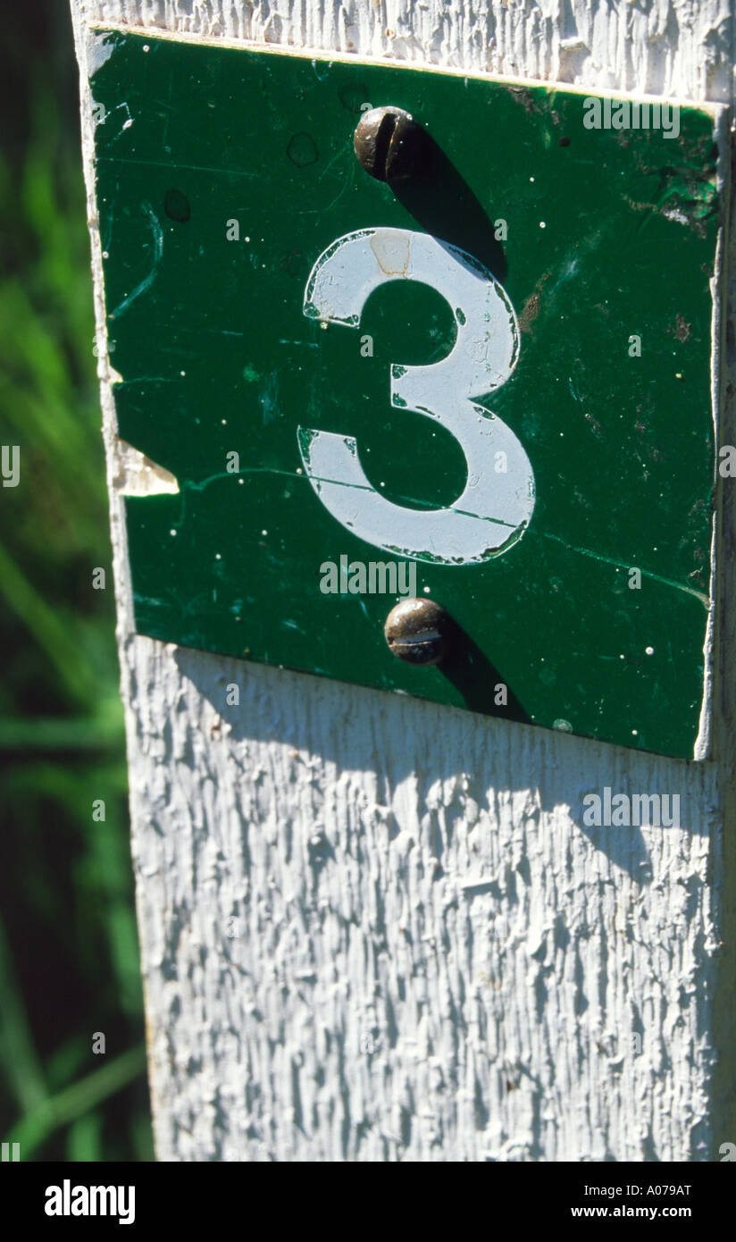 Three sign hi-res stock photography and images - Alamy