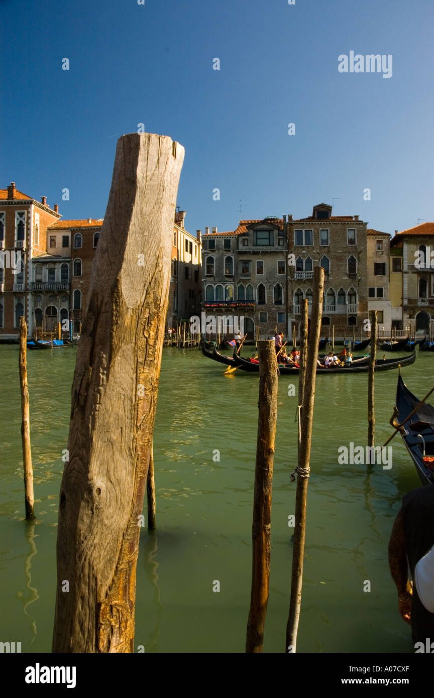Venice italy canal smell hires stock photography and images Alamy