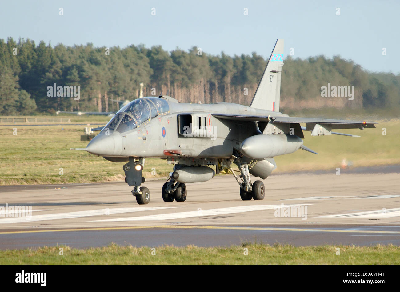 RAF SEPECAT Anglo-French Jaguar GR3A jet ground attack aircraft.  XAV 4079-387 Stock Photo
