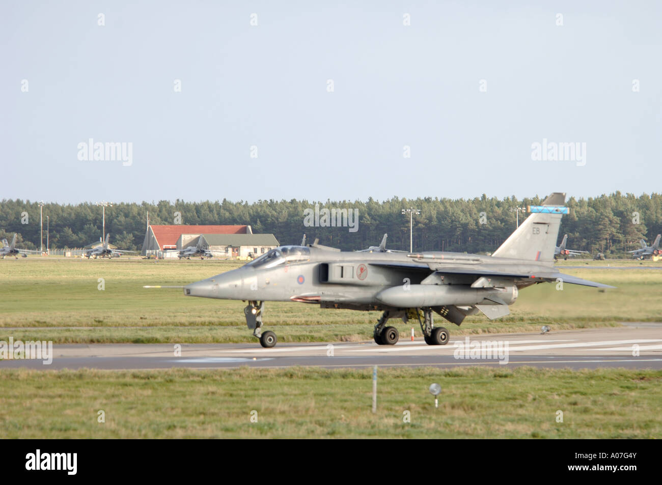 593 Km H Or 990miles H Mach 1 301 Ceiling 46 High Resolution Stock Photography And Images Alamy