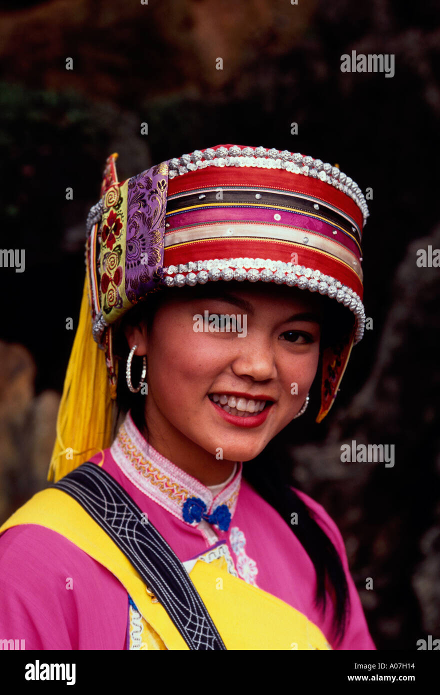 Chinese woman, Sani woman, Sani people, ethnic group, Shilin Stone Forest, Stone Forest, Shilin, Yunnan Province, China, Asia Stock Photo