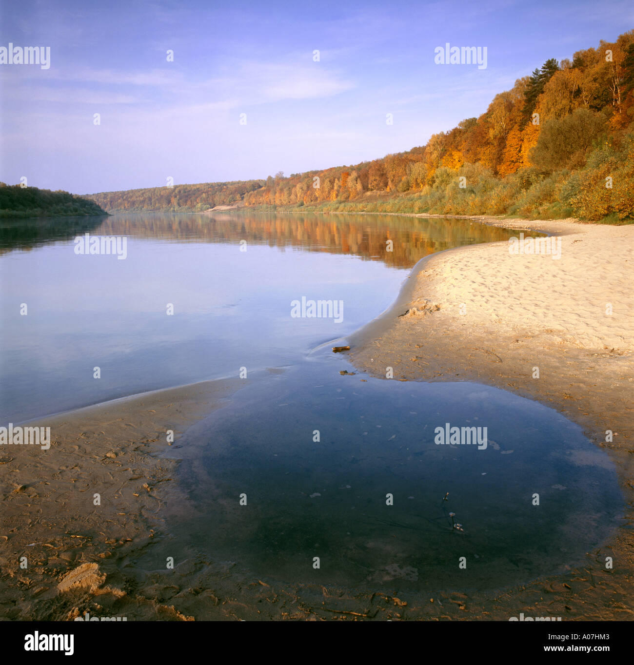 Great Russian river - Oka near Polenovo art country estate in vivid autumn colours Stock Photo