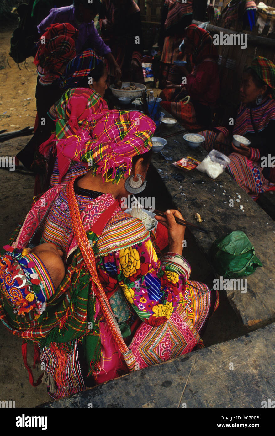 Blue green hmong woman hi-res stock photography and images - Alamy