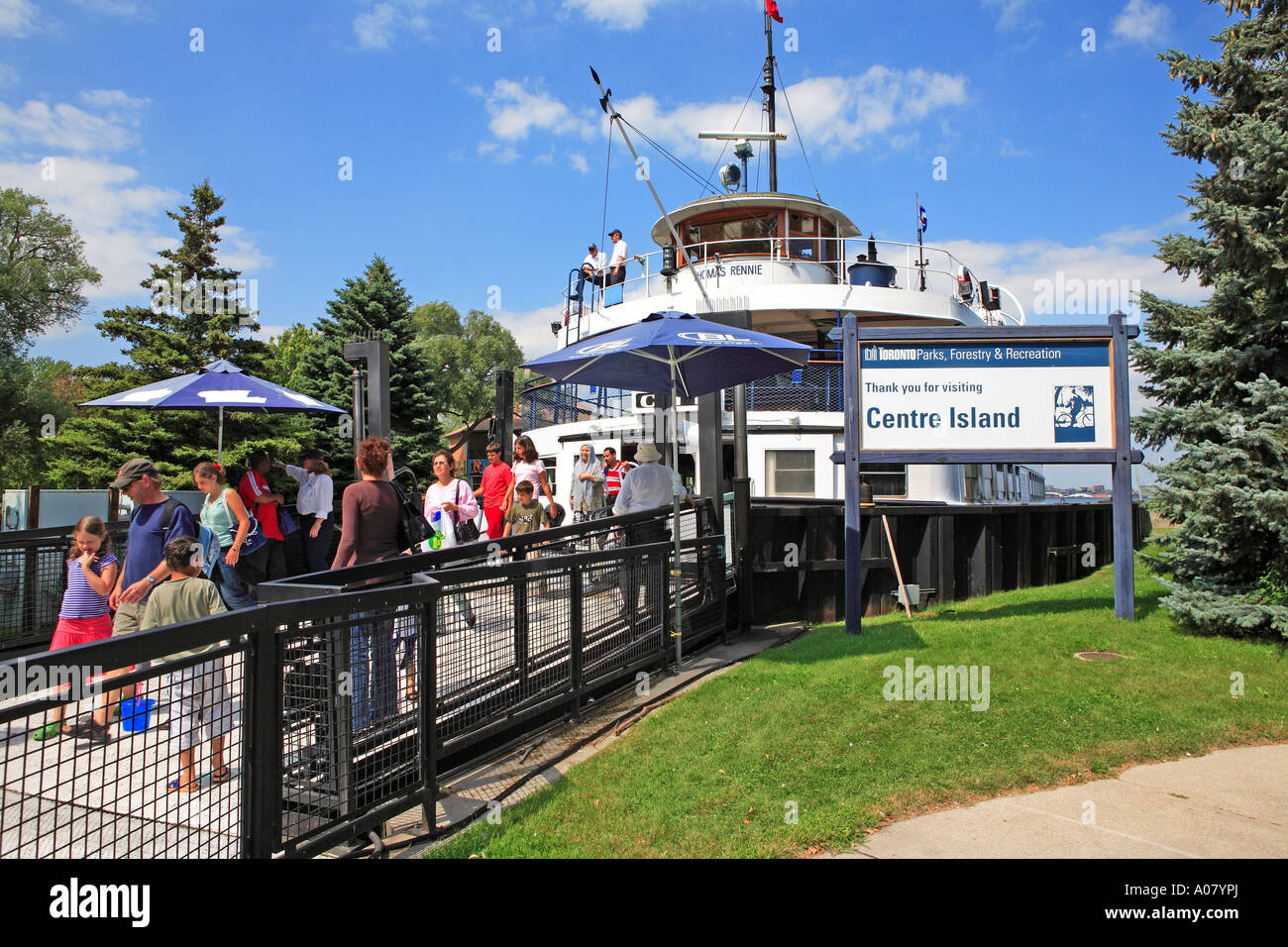 Toronto, Centre Island, Ferry Stock Photo Alamy