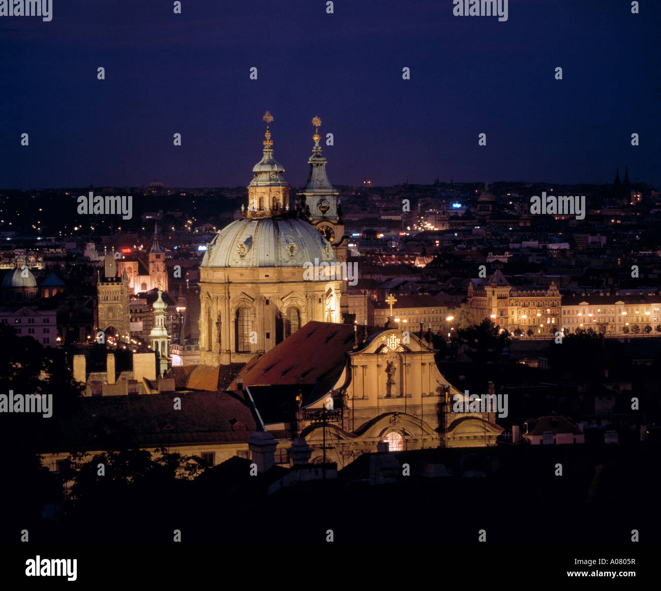 St nicholas church architecture hi-res stock photography and images - Alamy