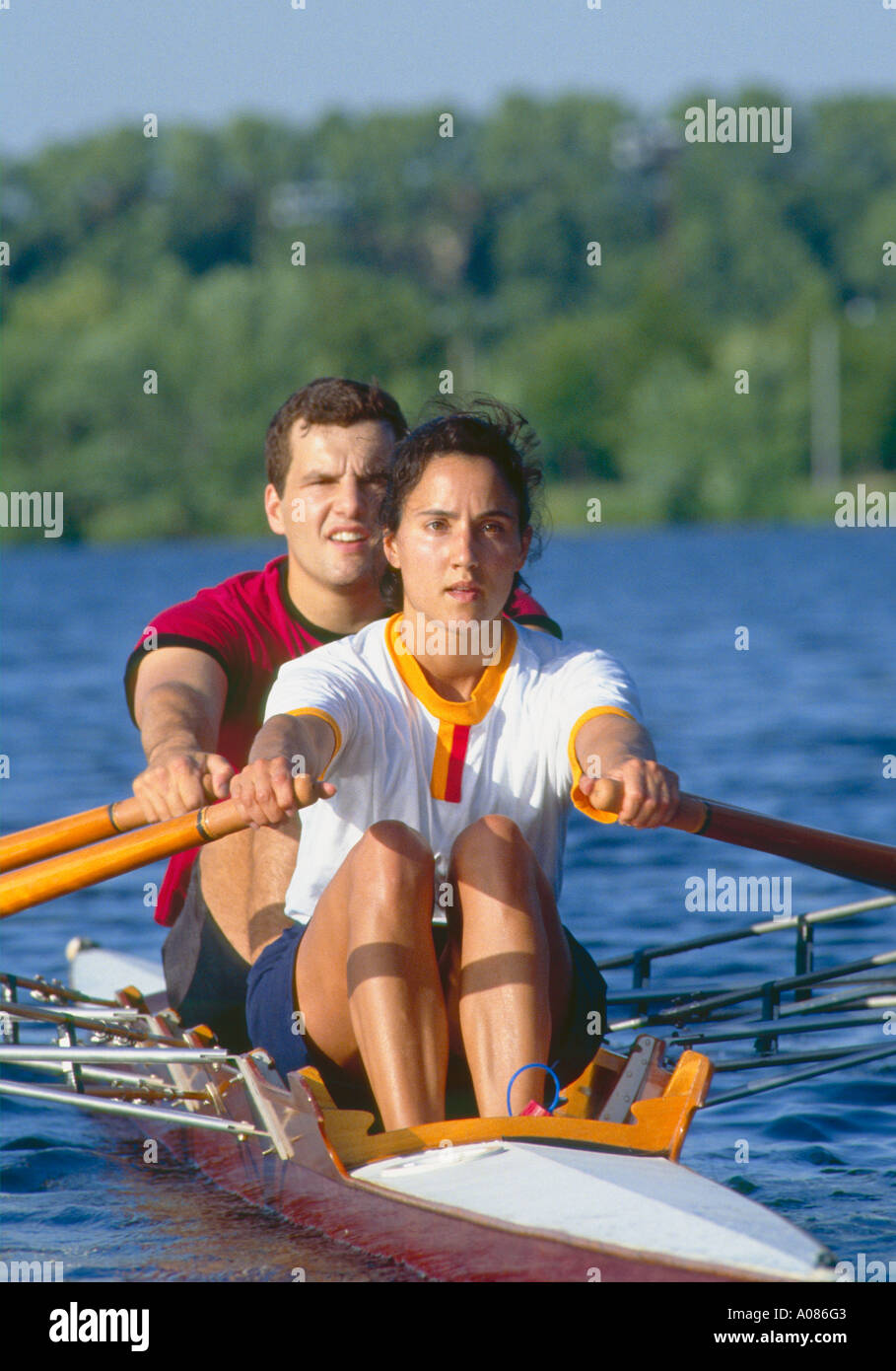 Rowing hands racing hires stock photography and images Alamy