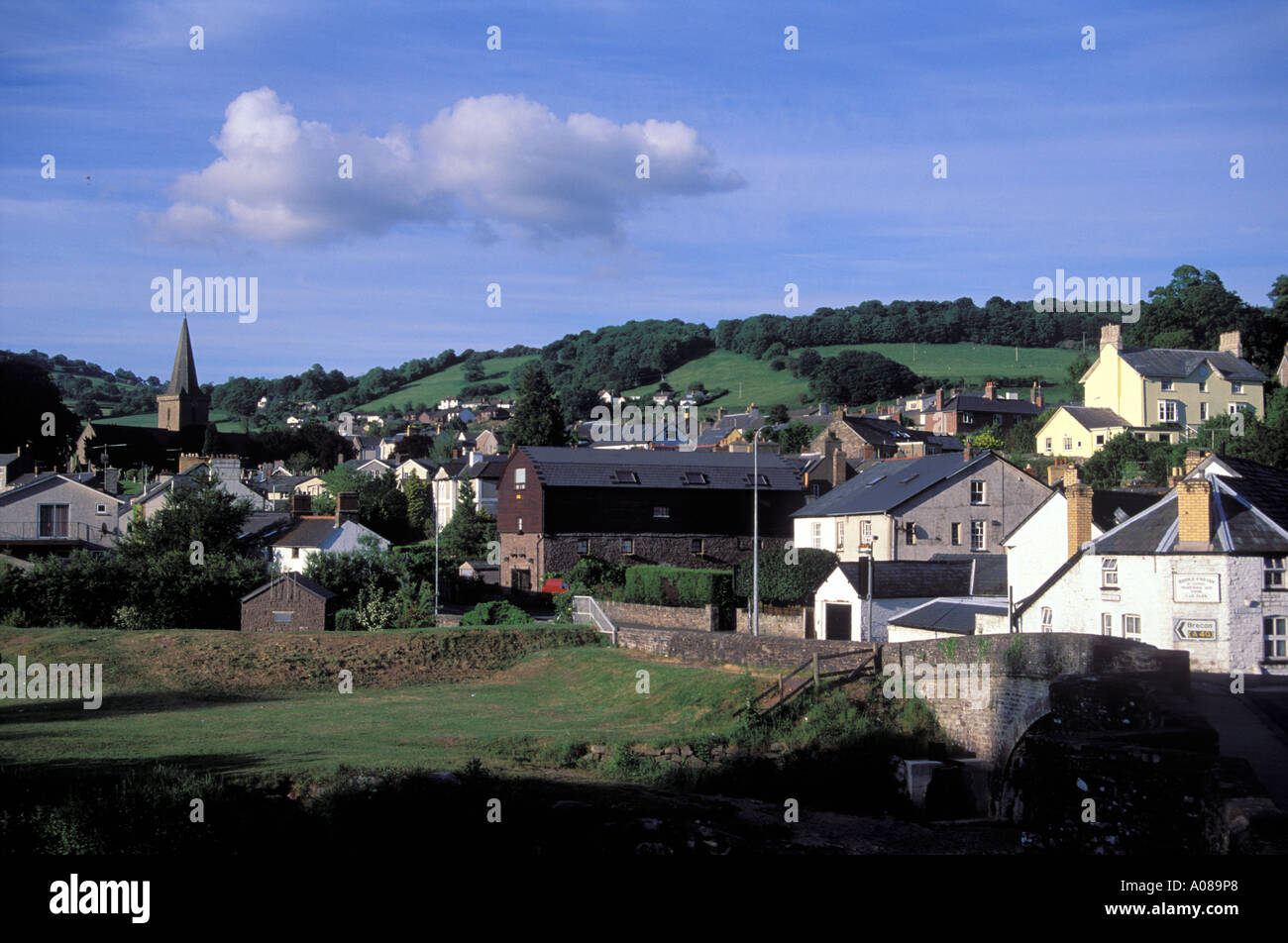 Walking river usk wales hi-res stock photography and images - Alamy