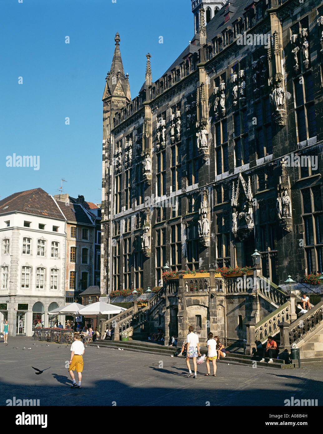 Aachen charlemagne palace hi-res stock photography and images - Alamy