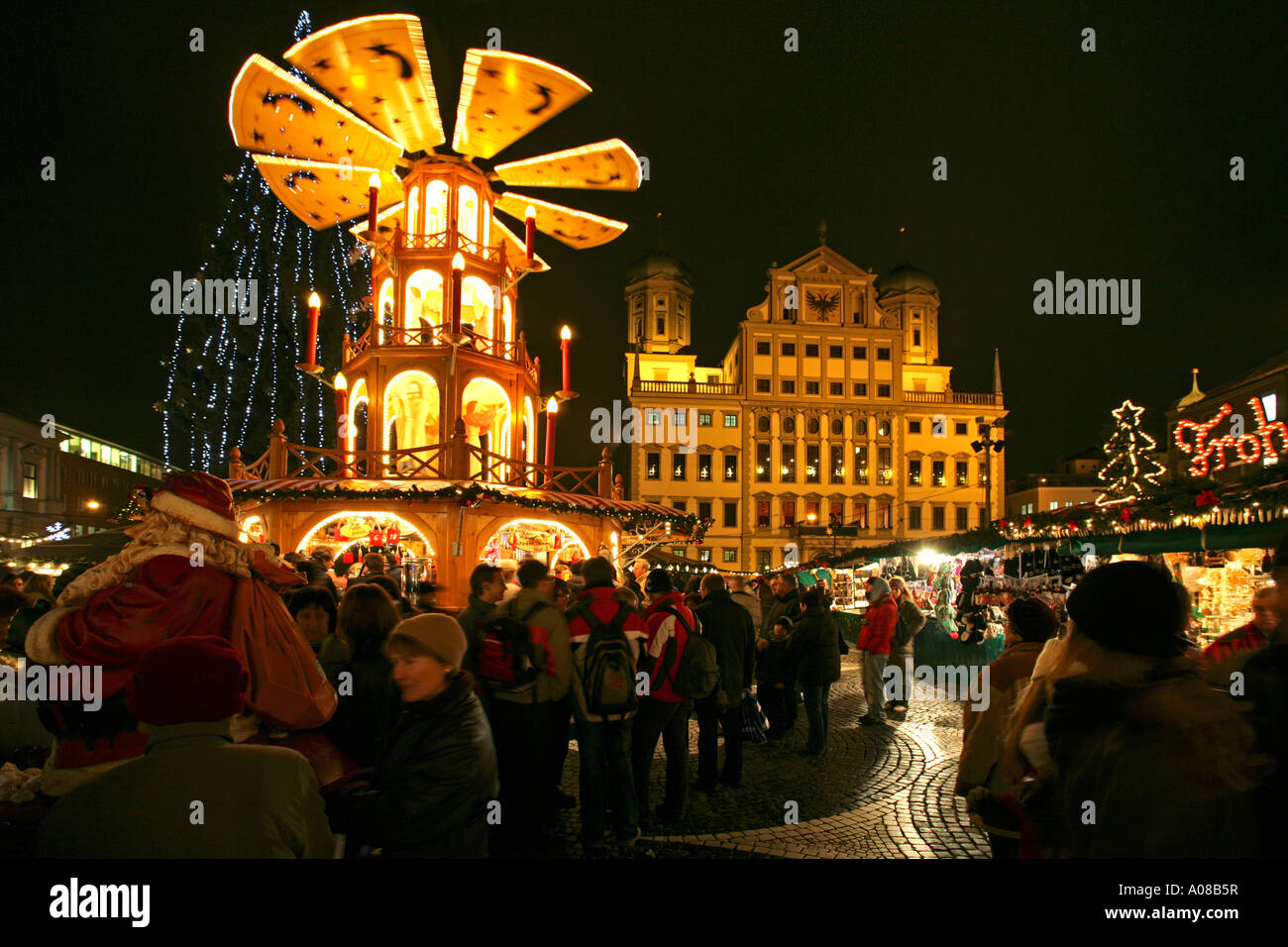 Weihnachtsmarkt, Christmas market Augsburg Germany Stock Photo Alamy