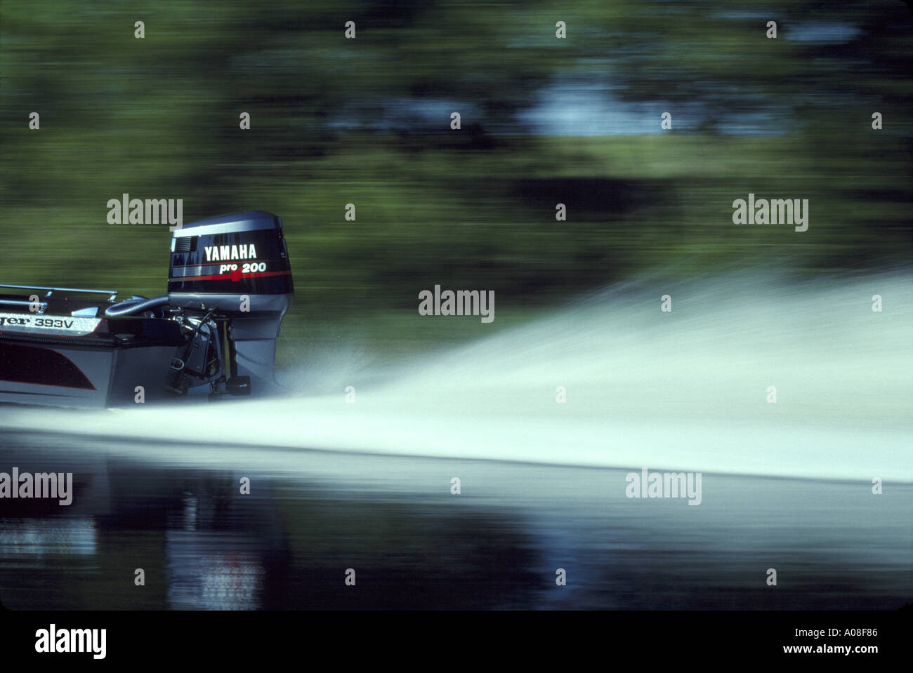 Speedboat going very fast Stock Photo - Alamy