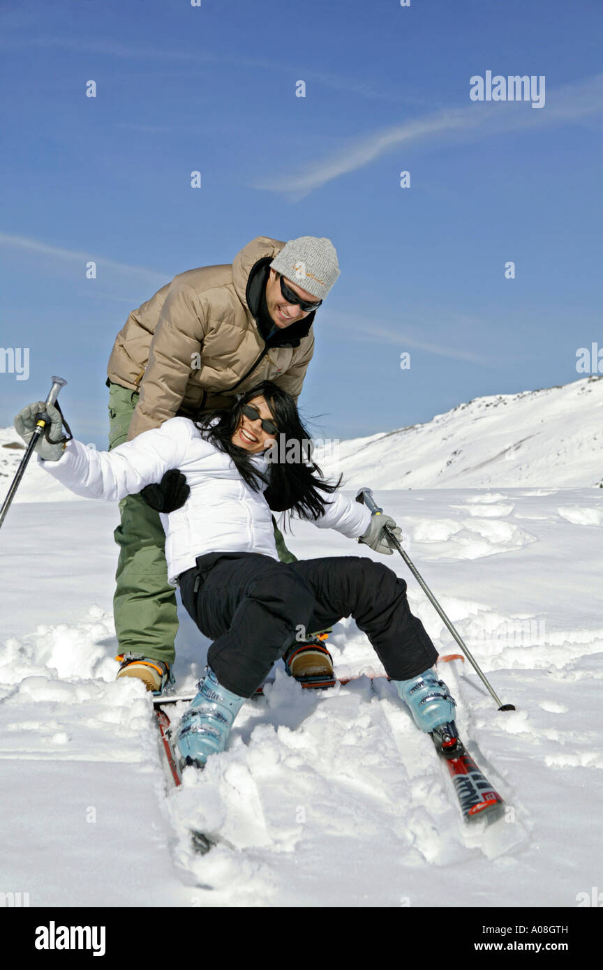 Junges Paar hat Spass im Winterurlaub, young couple having fun at winter holiday Stock Photo