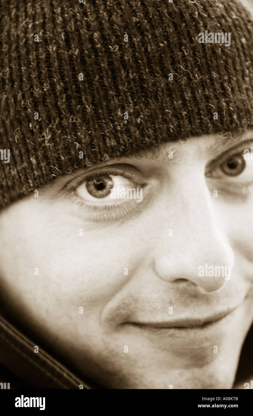 Man wearing white cap hi-res stock photography and images - Alamy