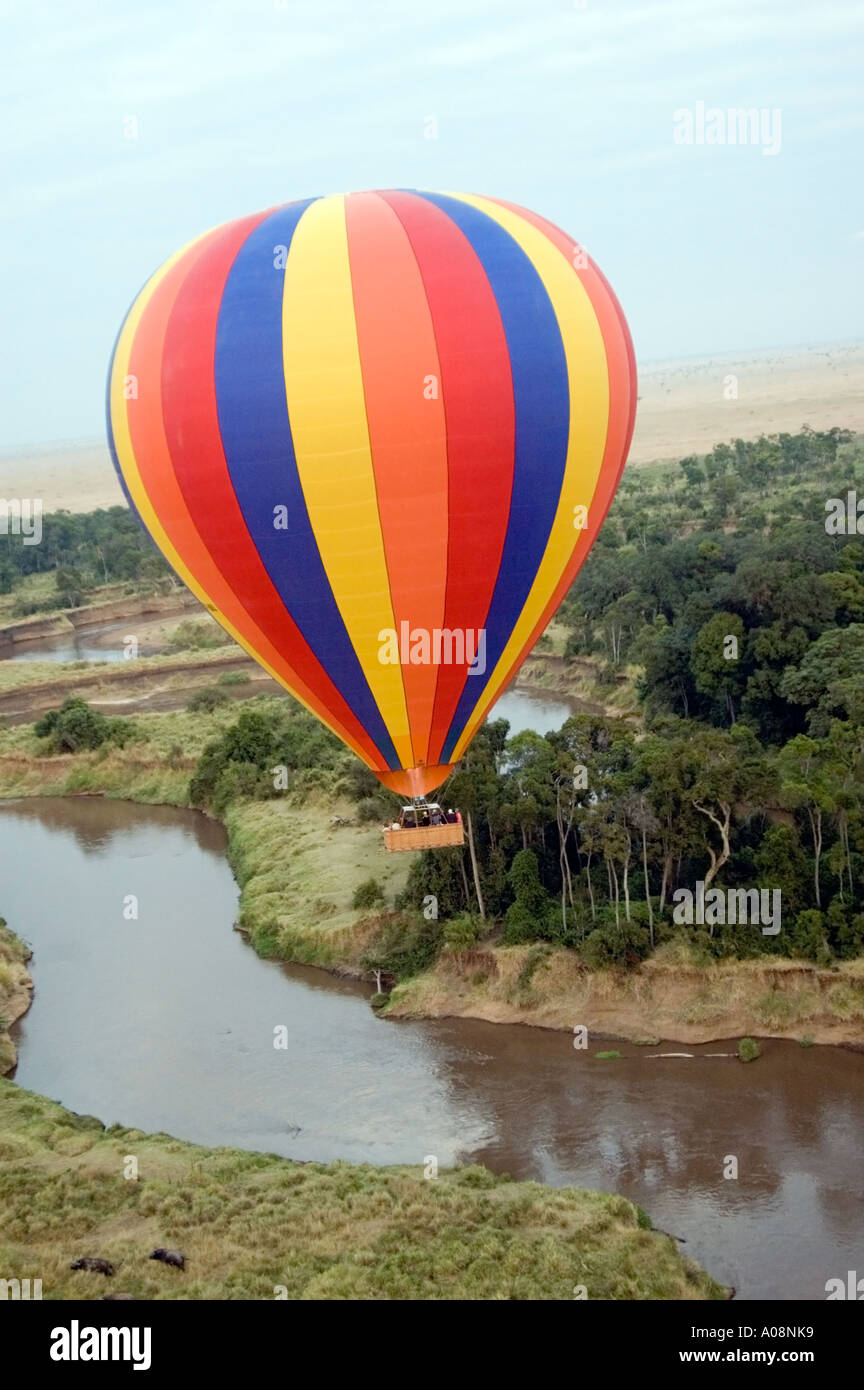 sunrise-hot-air-balloon-ride-over-the-masai-mara-game-reserve-kenya