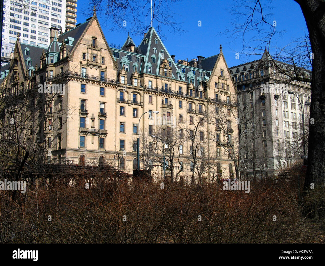 John Lennon Apartment building New York Stock Photo Alamy