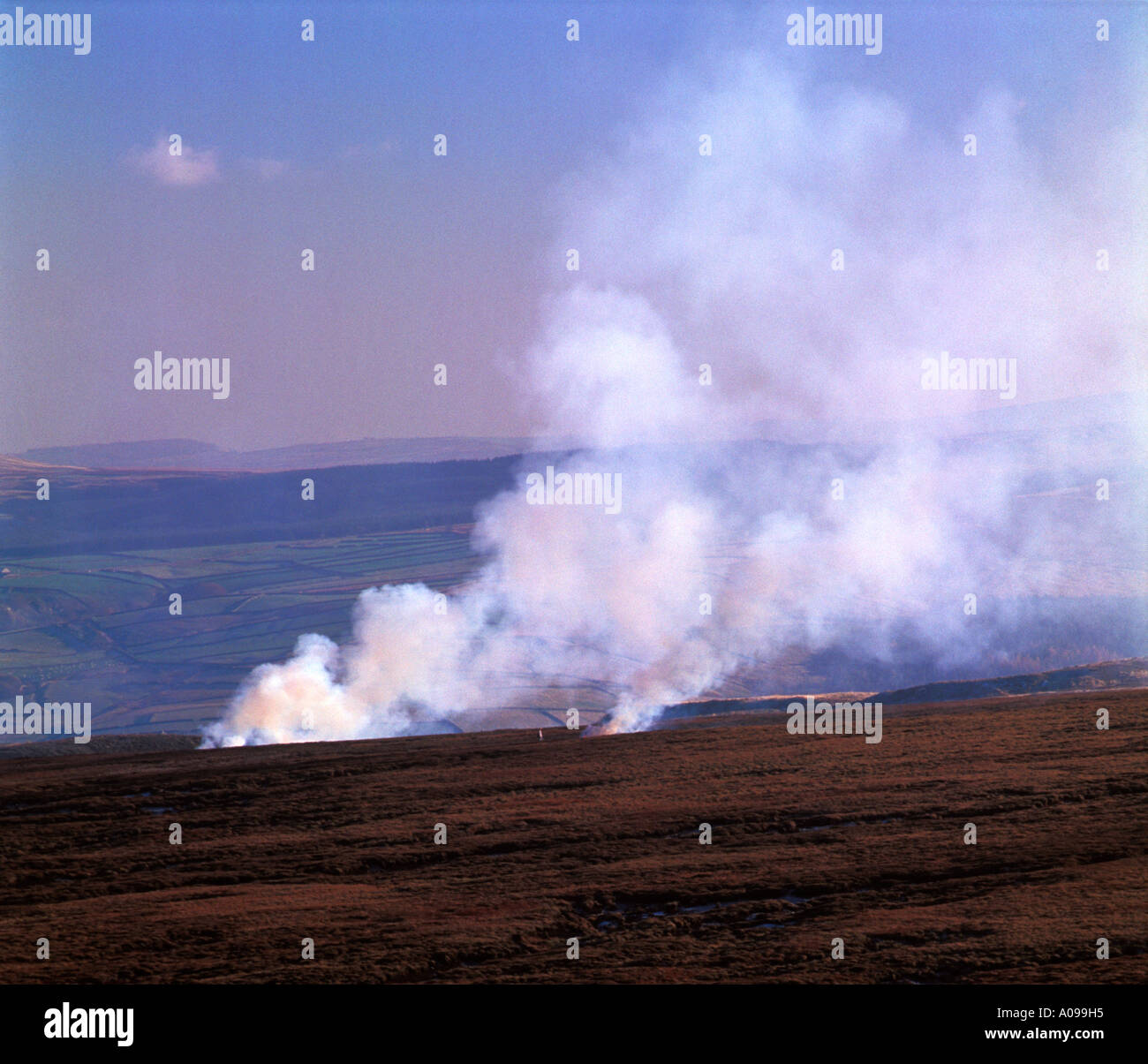 Meltham yorkshire hires stock photography and images Alamy