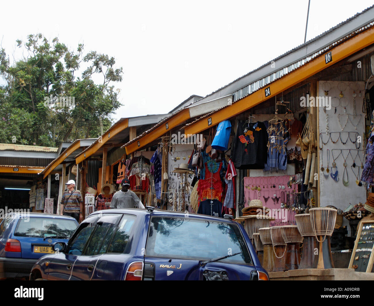 Arts and crafts shops in Kampala, Uganda Stock Photo Alamy