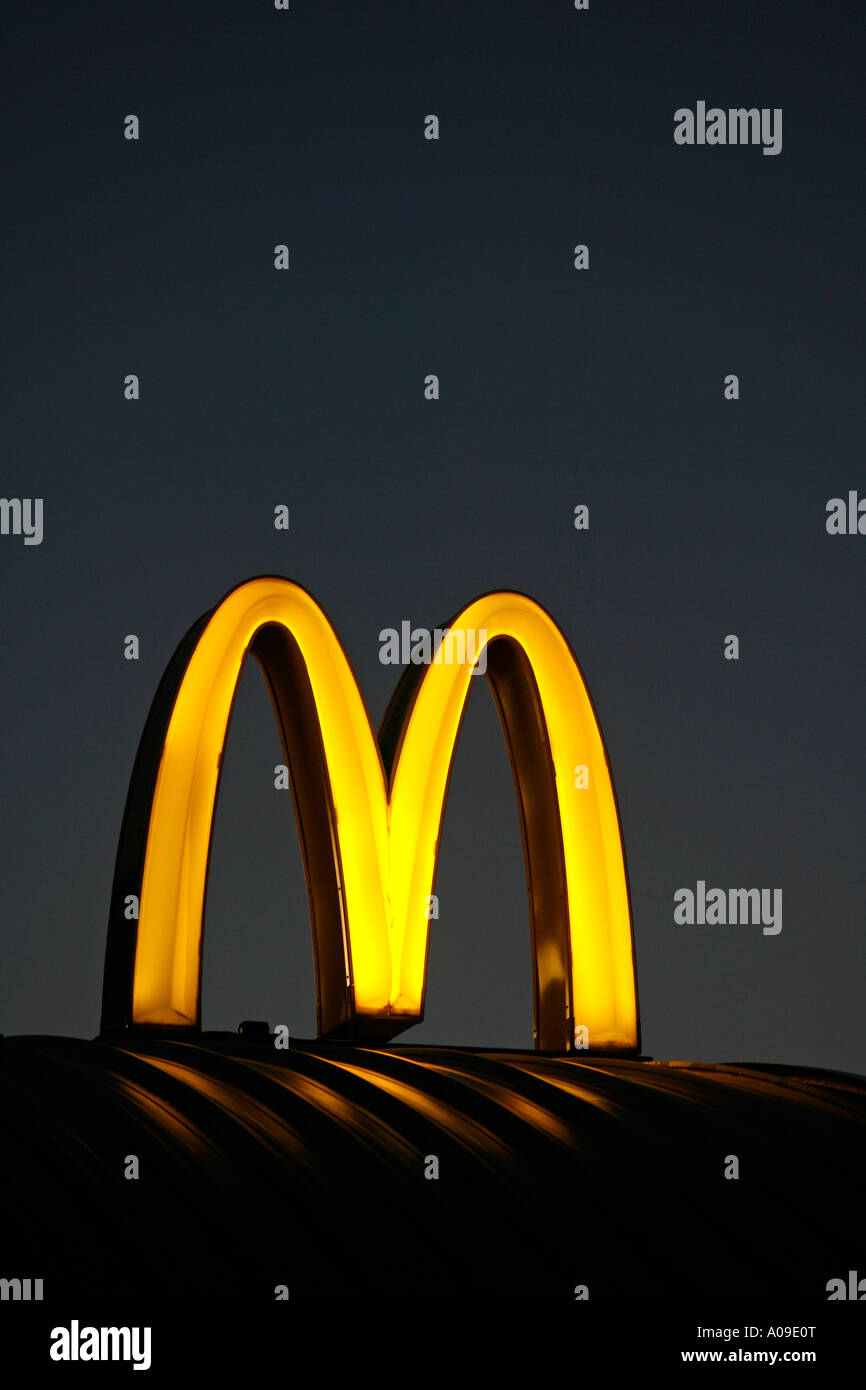 Mcdonalds sky sign at night hi-res stock photography and images - Alamy