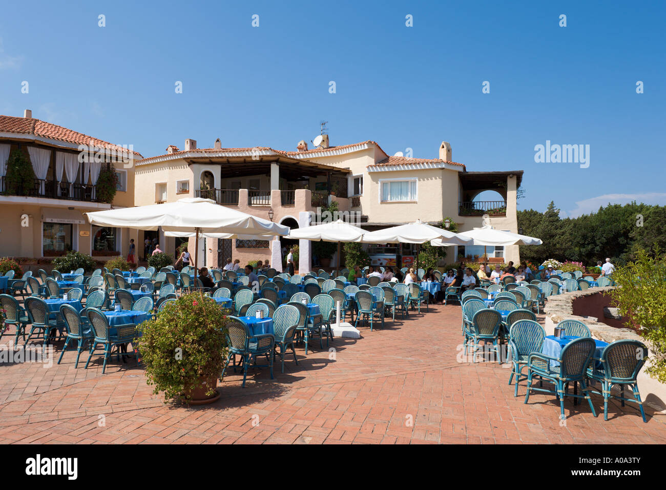 Restaurant in the resort centre, La Piazza, Porto Cervo, Costa Smeralda, Sardinia, Italy Stock Photo