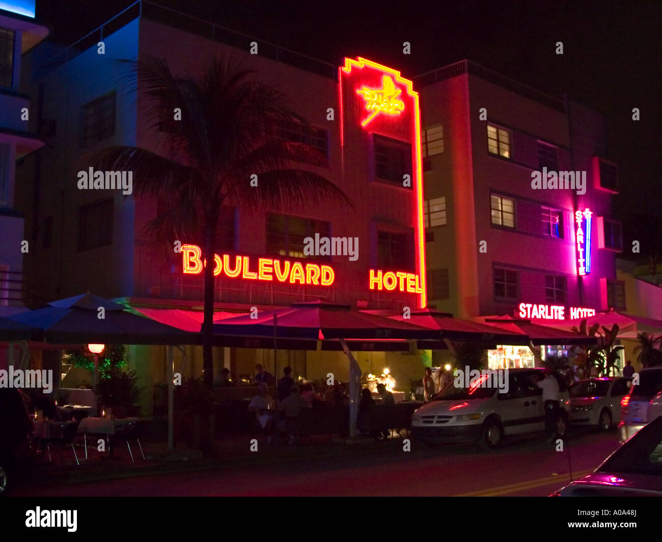 South Beach Evening Street Scene Stock Photo - Alamy